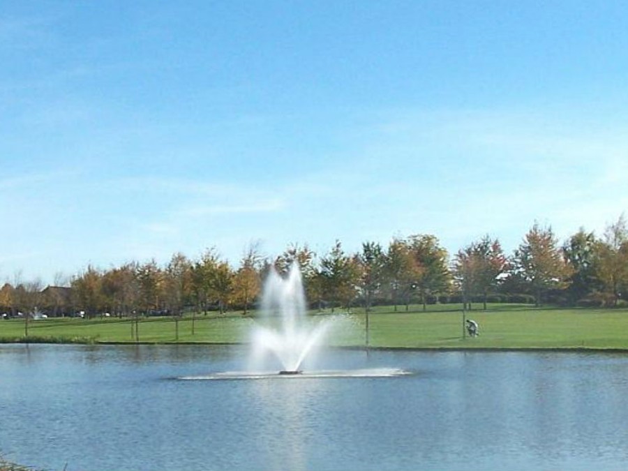 Claremont Golf Course in Bethany